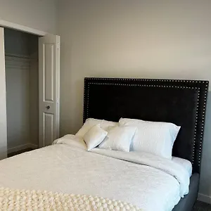 Brand New - Away From In Nw Apartment Calgary