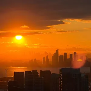 Presidential Heart Of Downtown With Stunning View Apartment