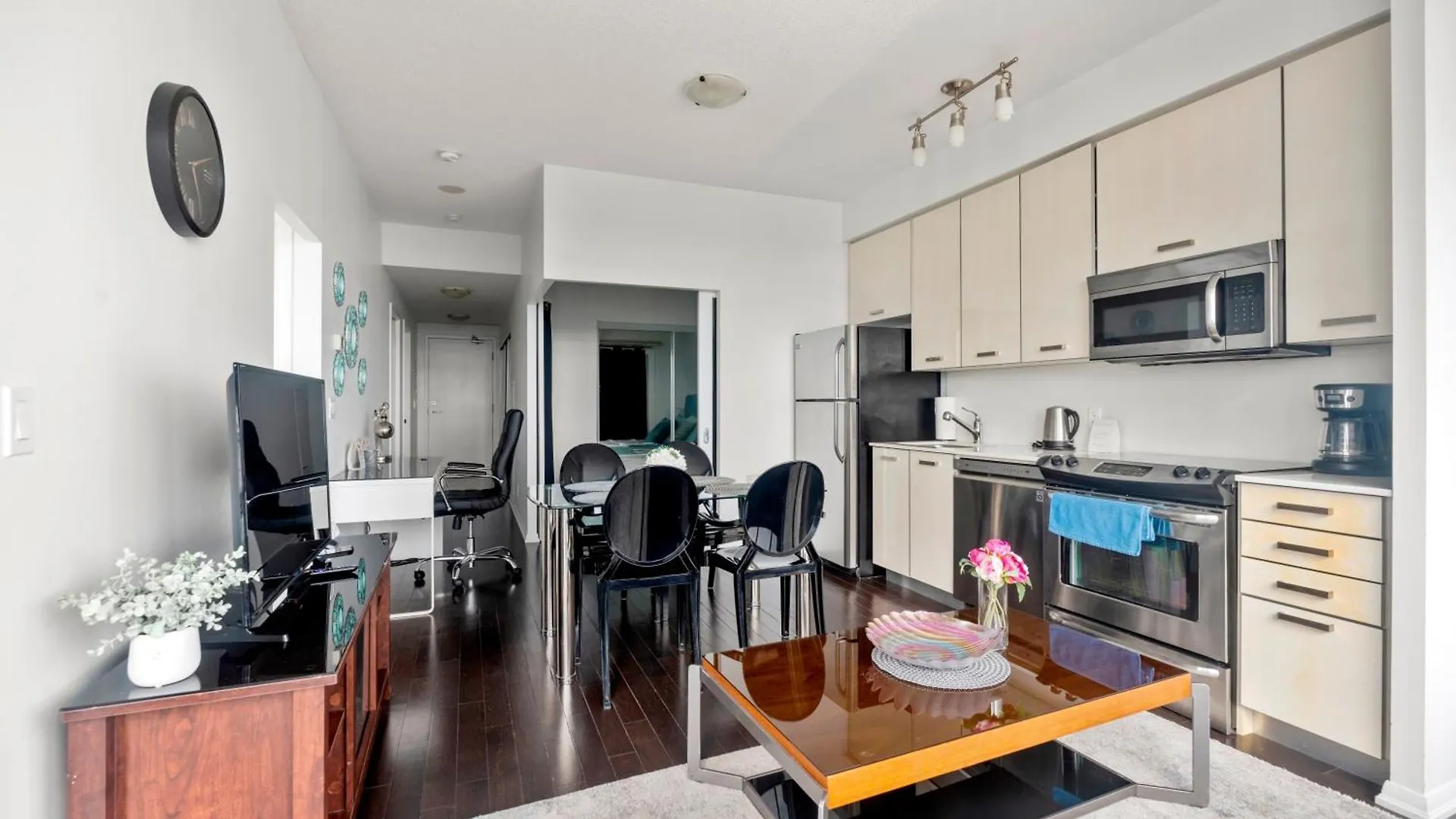 Apartment Globalstay. Burano Condos In Downtown Toronto