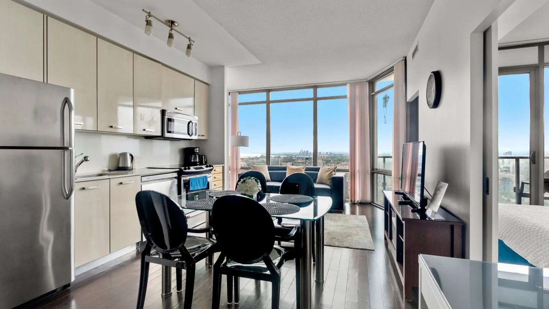 Globalstay. Burano Condos In Downtown Toronto Apartment