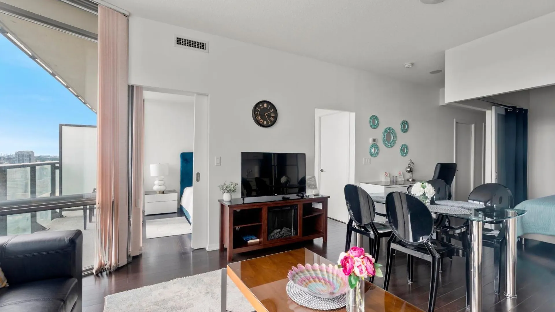 Globalstay. Burano Condos In Downtown Toronto