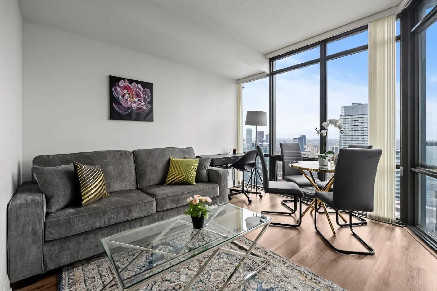 Globalstay. Burano Condos In Downtown Toronto