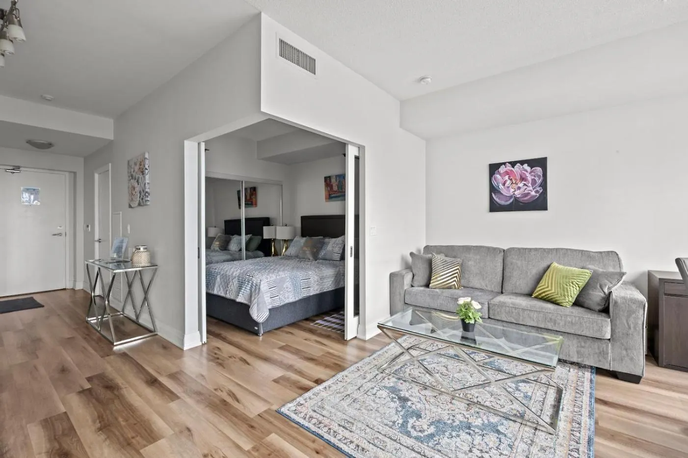 Globalstay. Burano Condos In Downtown Toronto Apartment