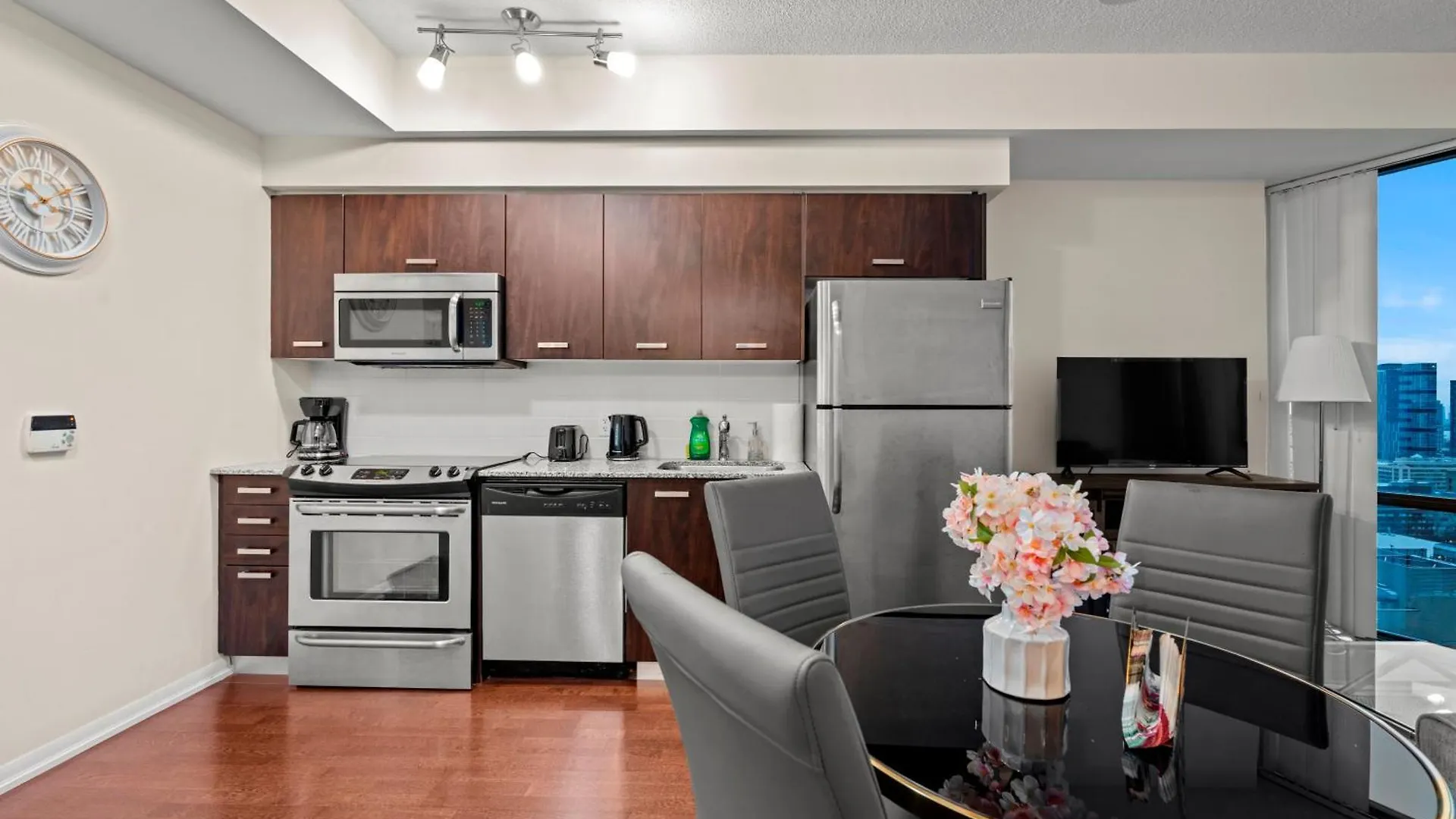 Globalstay. Burano Condos In Downtown Toronto Canada