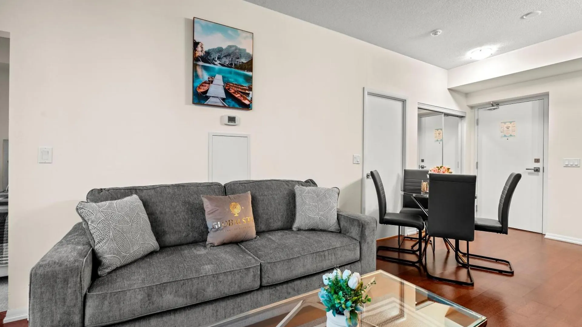 Globalstay. Burano Condos In Downtown Toronto 0*,  Canada
