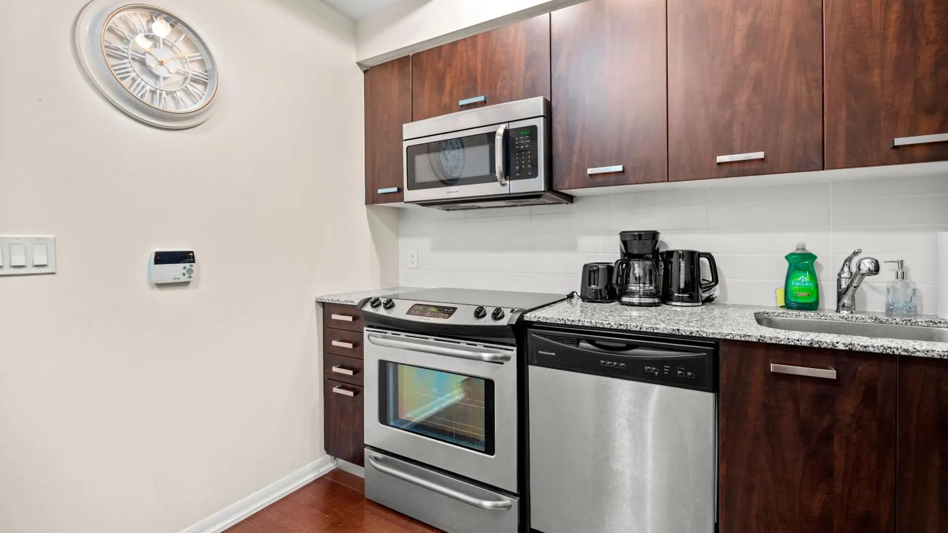 Globalstay. Burano Condos In Downtown Toronto