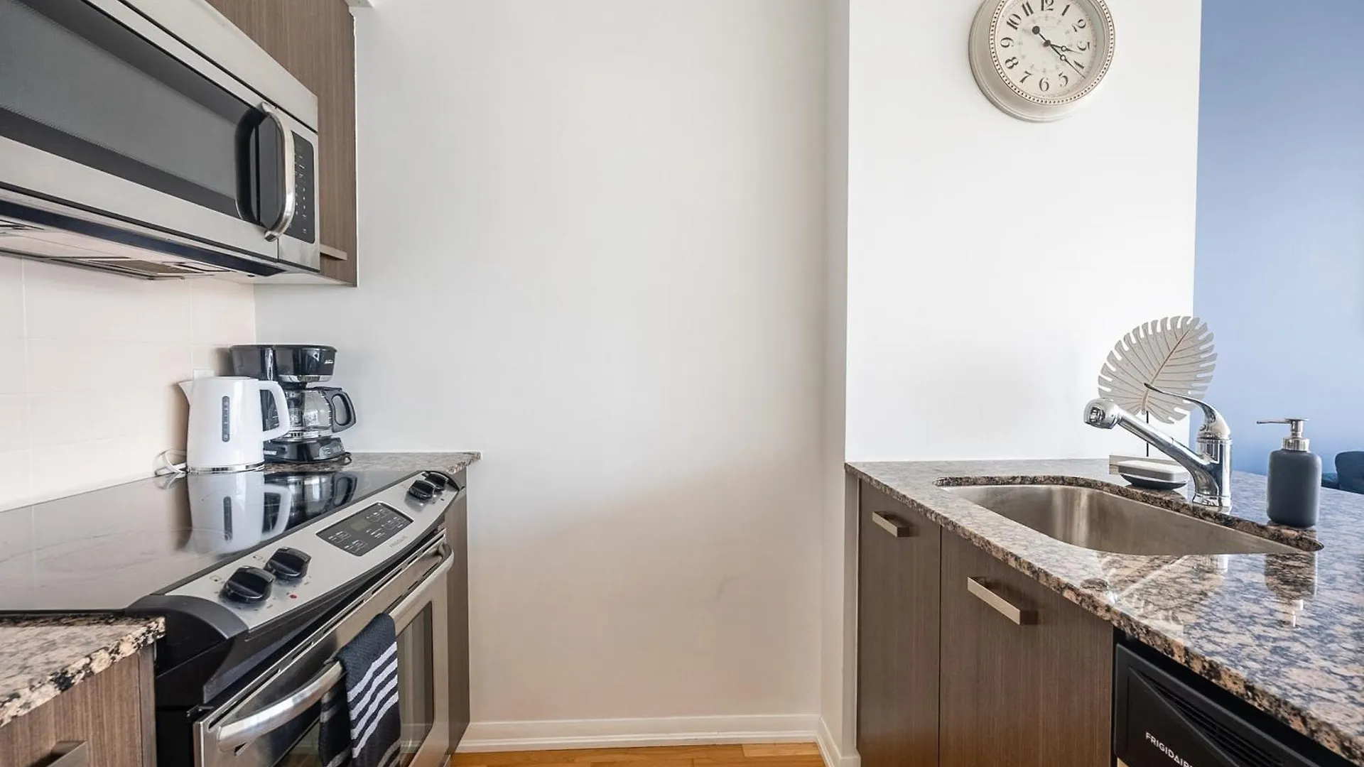Globalstay. Burano Condos In Downtown Toronto