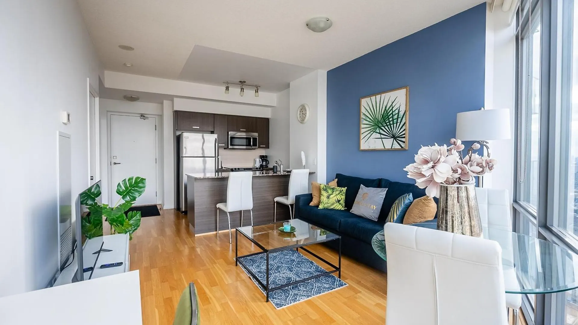 Globalstay. Burano Condos In Downtown Toronto Apartment