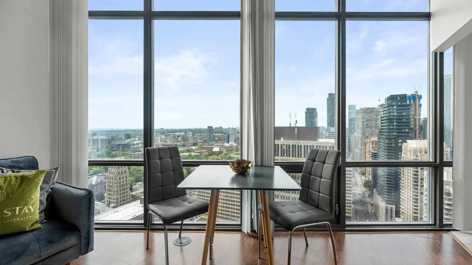 Apartment Globalstay. Burano Condos In Downtown Toronto