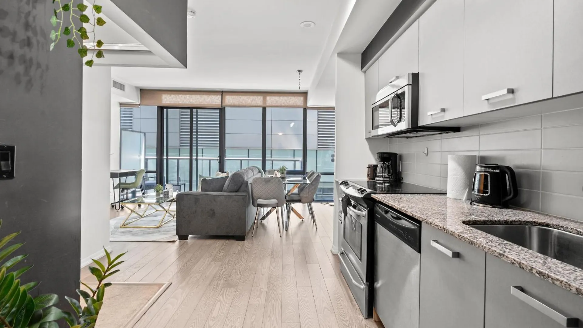 Globalstay. Burano Condos In Downtown Toronto Apartment