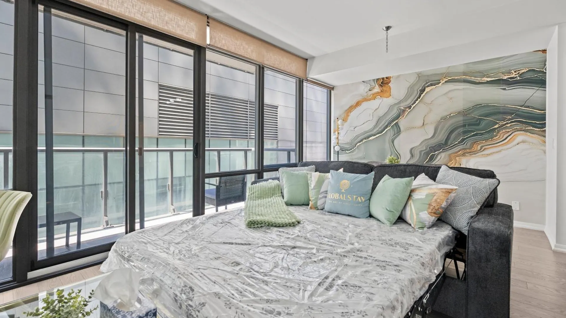 Globalstay. Burano Condos In Downtown Toronto Apartment