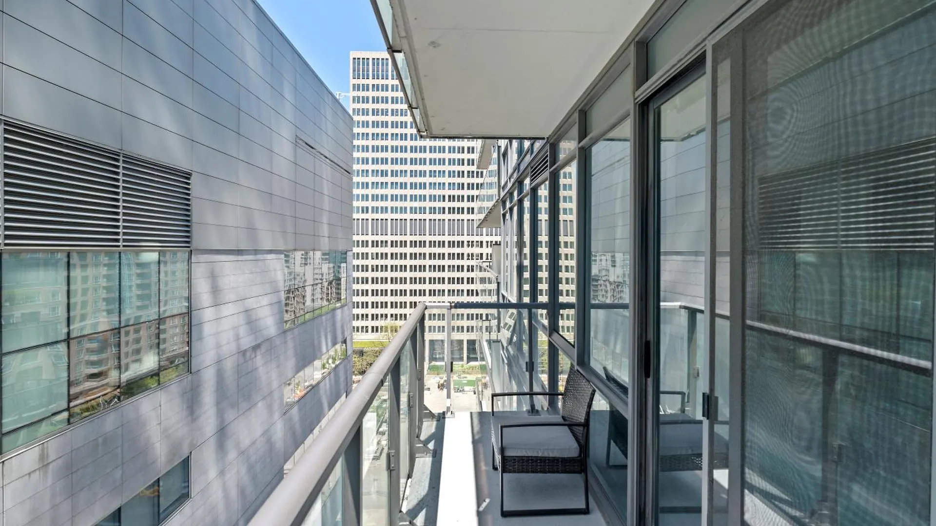 Apartment Globalstay. Burano Condos In Downtown Toronto