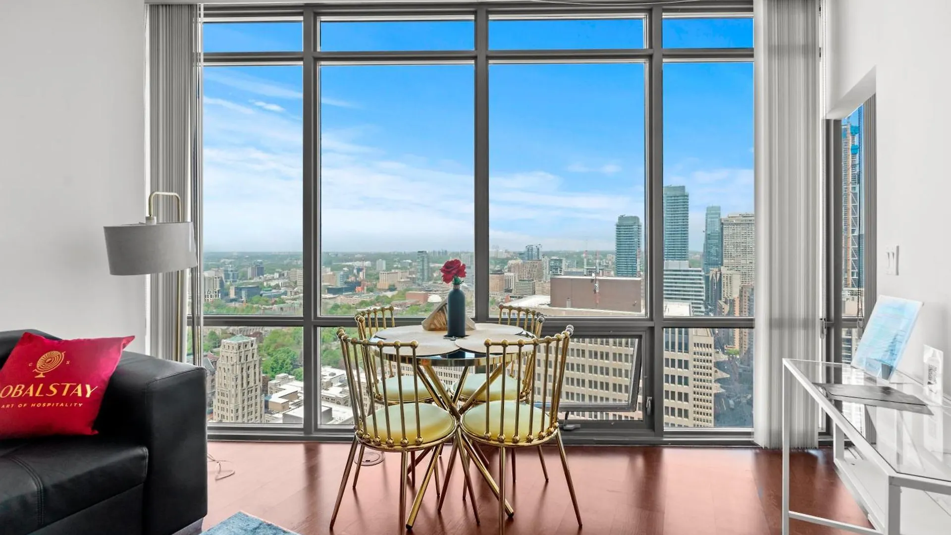 Globalstay. Burano Condos In Downtown Toronto Apartment